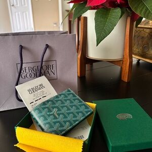 BRAND NEW GOYARD WALLET MENS BI-Fold - 100% Authentic, RARE Emerald Green